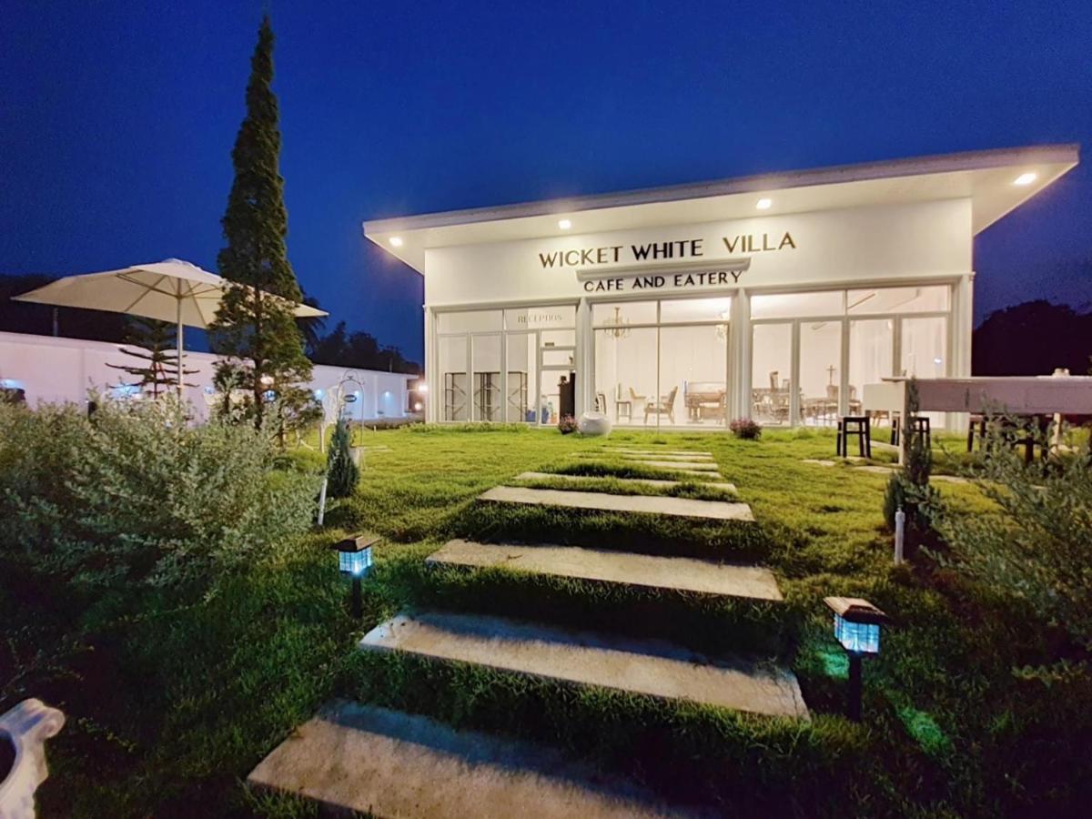 Wicket White Villa Photharam ภายนอก รูปภาพ